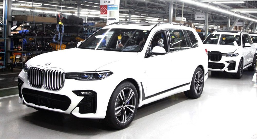 Nga bị hai hãng xe sang Jaguar Land Rover và BMW quay lưng sau  cuộc tấn công Ukraine