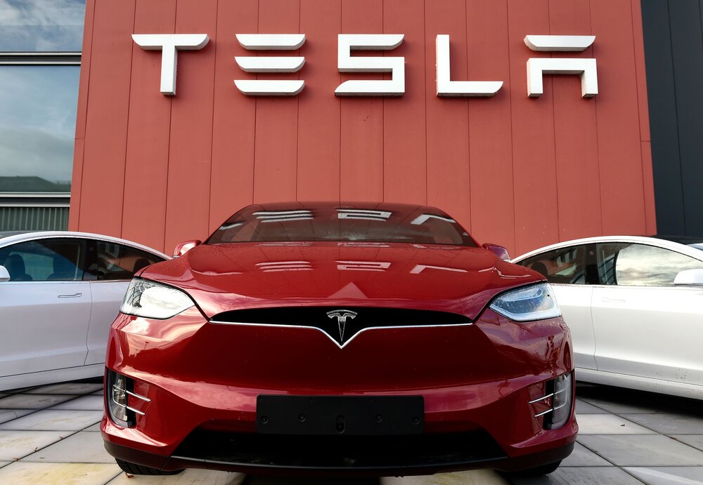 Hãng xe điện được tìm kiếm nhiều nhất trên Google là Tesla