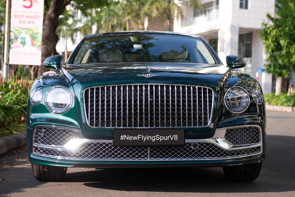 can canh bentley flying spur v8 tinbanxe 1