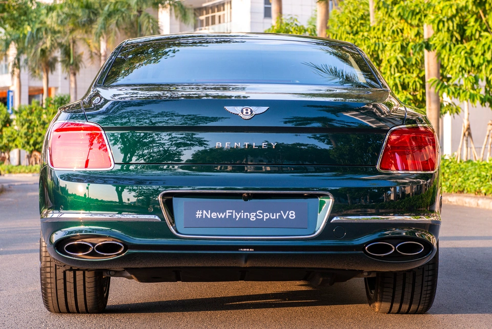 can canh bentley flying spur v8 tinbanxe 2