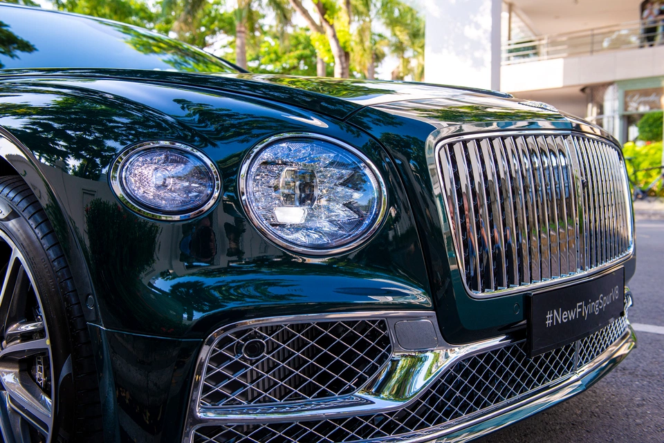 can canh bentley flying spur v8 tinbanxe 3
