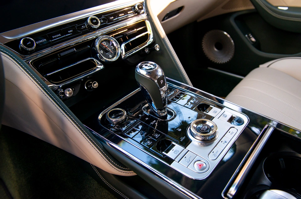 can canh bentley flying spur v8 tinbanxe 7