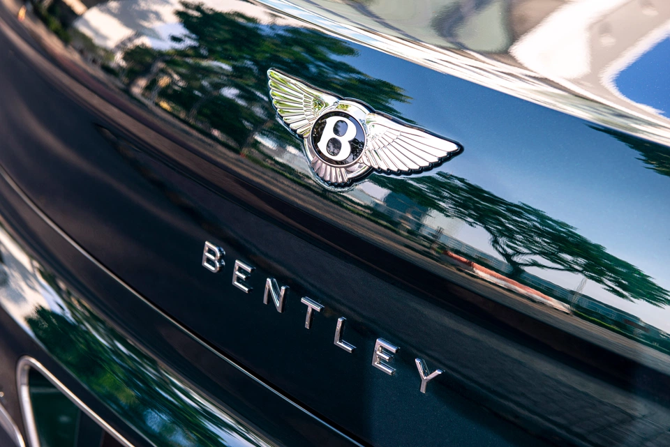 can canh bentley flying spur v8 tinbanxe 9