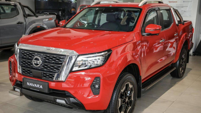 nissan navara 2022 tinbanxe 1