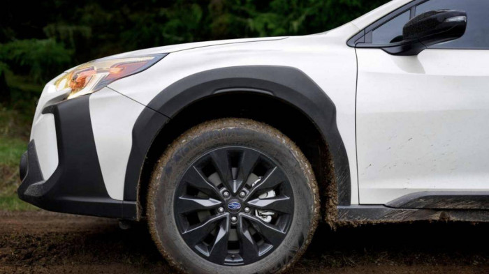 subaru outback 2023 tinbanxe 2