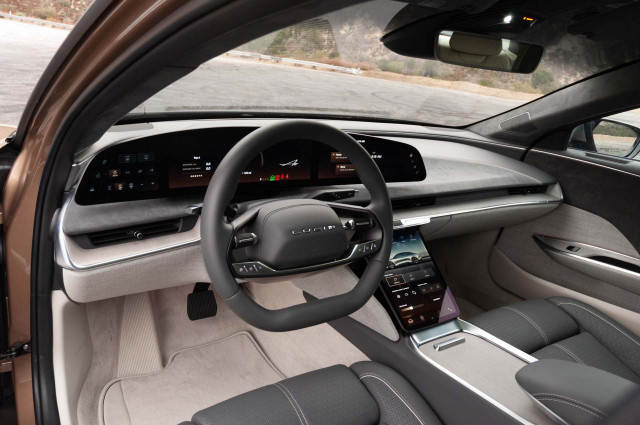 xe dien lucid air tinbanxe 5