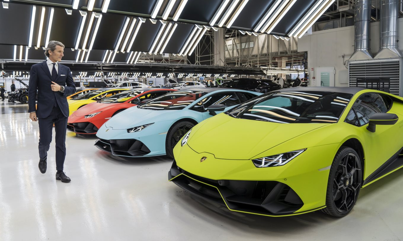 Lamborghini lập kỉ lục doanh số mới